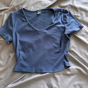 SHEIN size M blue cropped t shirt